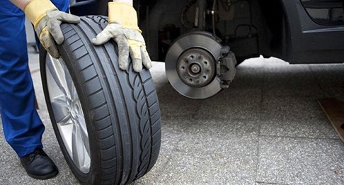Việc đảo lốp thường xuyên sẽ giúp lốp xe mòn đều và vận hành tốt hoàn hảo